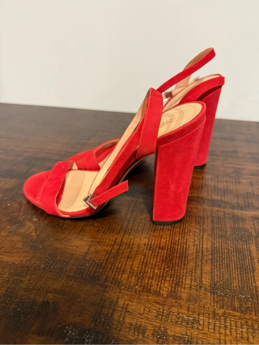 SCHUTZ chic suede